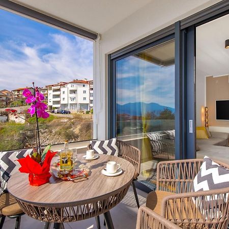 Apartment Top View With Balcony And Private Parking Риека Экстерьер фото